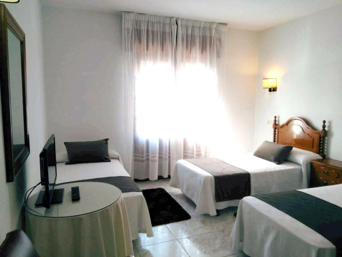 Hostal Mourelos O Grove Camera foto